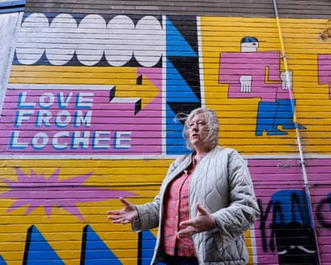 Lochee Declines Billionaire Provocations, Embracing Community Spirit In Response